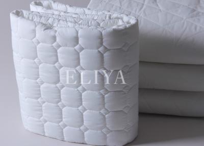 China Fitted Design Mattress Topper Protector For 5 Star Hotels with 100% Hollowfiber Filling Material for sale