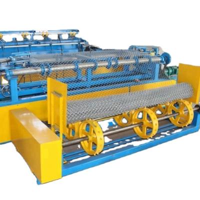 China Hinge And Twisted Machine Fully Automatic Chain Link Fence Making Machine for sale