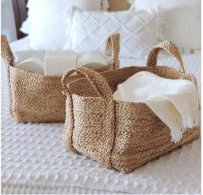 China Modern Extra Large Woven Storage Basket With Handle , Cotton Baby Rope Woven Laundry Basket for sale