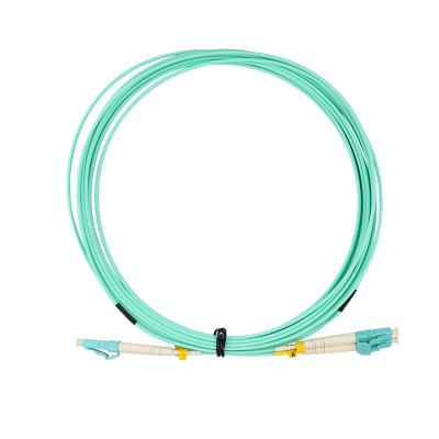 China OM3 Cables de parche de fibra óptica multimodo para redes de alto rendimiento Conectores LC Varias opciones de chaleco y tipos de fibra G.652D G.657A2 disponibles en venta