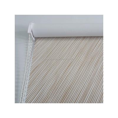 China Modern European Blackout Rail Shades Manual Control 100%Polyester Woven Aluminum Roller Blind For Home for sale