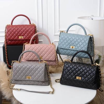 China 2022 Fashion China Bag Factory Wholesale Trendy Genuine Leather Handbag For Women for sale