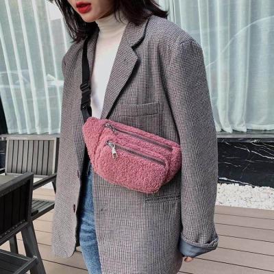 China Hot Selling High Quality Fanny Pack Latest Furry Fleece One-Shoulder Trunk Bag Cartoon Waist Bag Winter New For Ladies for sale