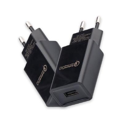 China Wholesale Fast Charger Mobile Phone Travel Power Bank 3.0 Quick Charging Adapter Fast Charger Warranty for sale