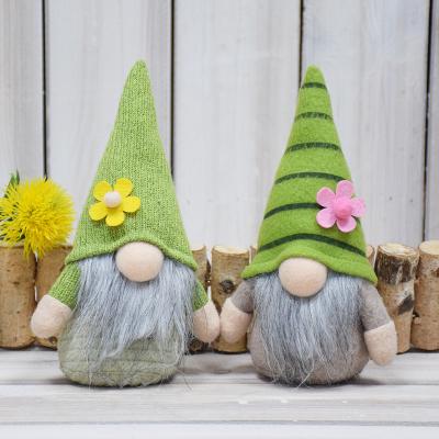 China 2022 Handmade Fabric Instock Easter Summer Flower Opens Spring Holiday Tray Decor Ornaments Mini Stuffed Tiered Gnome for sale