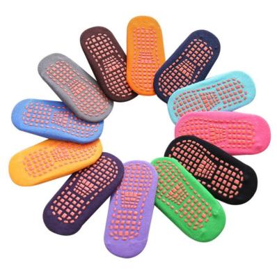 China Antibacterial Toddler Ankle Stocking Cut Cotton Anti Slip Kids Grab Trampoline Socks for sale