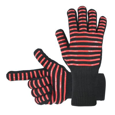 China High Quality Heat Resistant Kitchen Non Slip Barbecue 1472 F BBQ Grill Gloves Silicone Baking Oven Gloves for sale