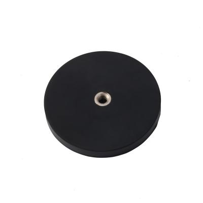 China Industrial Magnet Pot Magnet Neodymium Pot Rubber Coating Permanent Magnet With Threaded Screw for sale