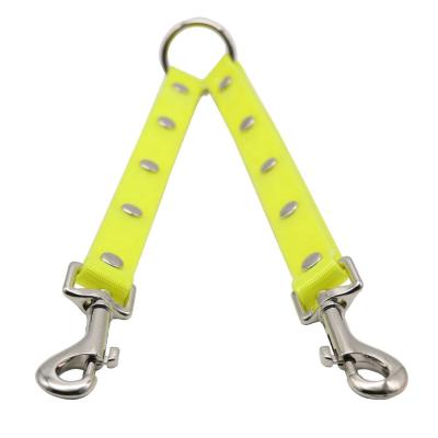 China Viable Custom Wholesale Pet Accessories Dog Leash Connector Dog Accessories Leash for sale