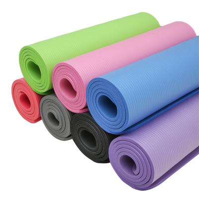 China 100% Eco-friendly Wholesale Rubber Yoga Mat Foldable NBR Exercise Fitness Yoga Mat for sale