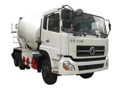 Chine Camion de mélangeur de béton Dongfeng 6x6 6cbm véhicule spécial à vendre