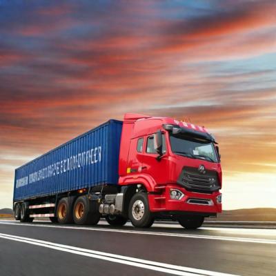 Cina Camion-trattore Sinotruk usato Camion-remolchio pesante con capacità di serbatoio di carburante ≥ 600L in vendita