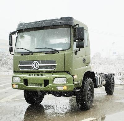 中国 4X4オフロードトラック シャーシ 5トンの容量 フラットベッド貨物トラック 販売のため