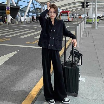 China Anti-pilling 5804 new 2021 fashion women knitting 2 pieces suit straight cardigan sweater + pants lady winter sweater set for sale