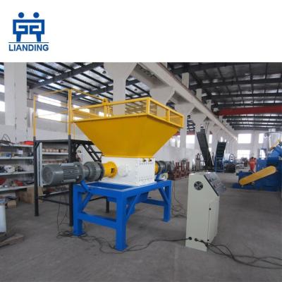 China High Accuracy Plastic Recycling Pallet Waste Cardboard Pieces Double Shaft Shredder for sale