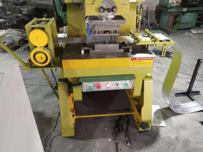 China PLC Punch 11 Blades 7.5kw Razor Barbed Wire Machine for sale