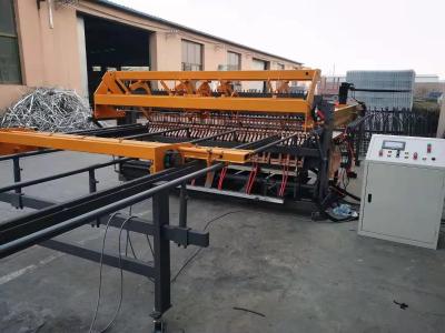 China Wire Diameter 3-6mm Mesh Width 2.5m Wire Mesh Welder for sale