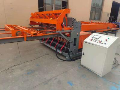 China Alambre Mesh Welding Machine de Mesh Cross Wire Space 50-200m m de la construcción en venta