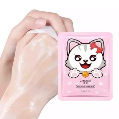 China Beauty Salon+Home Goat Milk Cat Claw Hand Mask Whitening Hydration Moisturizing Exfoliating Dead Skin Tender Soft Hand Mask for sale