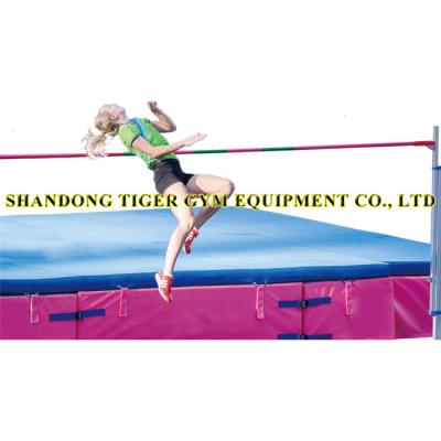 China Track and Field Equipment IAAF Approved High Jump Landing Area Landing Mat Protection Mat for competition and training for sale