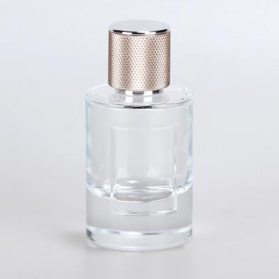 China 2021 Luxury Personal Care Eau De Toilette Spray Perfume Bottle 50ml Custom Treatment And Glass Bottles for sale