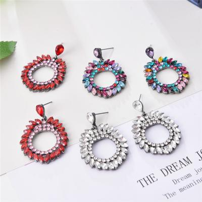 China 2020 FASHION Trendy Trendy Earrings Women Sparkle Earrings Teardrop Bangkok Circle Flat Earrings for sale