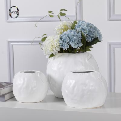 China Flower Vase Cycle Shape Plant Pot Home Decor Tabletop Modern Minimalist Ceramic MERLIN Living Room Vases White Planter for sale