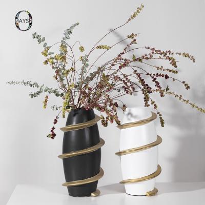 China Minimalist Matte Vases Cylindrical Spiral Ceramic Vase With Gold Bands Gold Home Decor Luxury Home Vase for sale