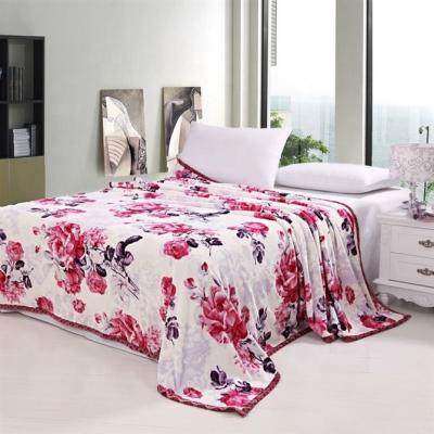 China High Quality And Home Use Electric 100% Polyester Material Flannel Printing Blanket For Bedding for sale