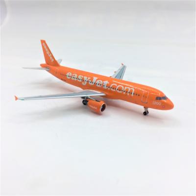 China High Detailed Simulation 1:400 Scale Model Airplane Airbus A-320 Models Customized Die Cast Airplane Model For EasyJet for sale