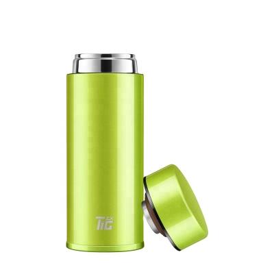 China Sustainable Green Pure Titanium Water Bottle Cup Flask Kids Drinkware Bottle for sale