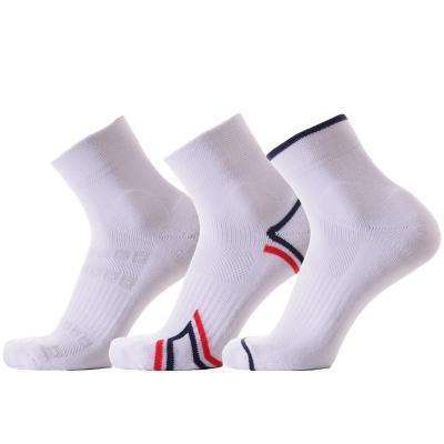 China Wholesale High Quality Breathable Men's Polyester Summer Sports Padded Anti-slip Quarter Socks In 3 Pairs Per Pack for sale