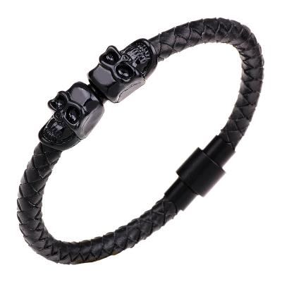 China Black Cool Cool Punk Armor Classic Fanshion Style Rope Bracelets Wrist Band Man Genuine Leather Magnetic Bracelet for sale