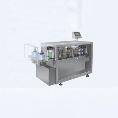 China 2021 New Technology Beverage Products Automatic Oral Liquid Filling And Sealing Machine for sale