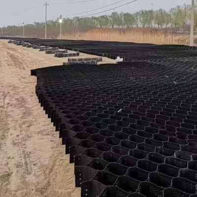 China Sistema de confinamiento con alta textura de celda Honeycomb Geocell HDPE para la carretera Fundación Protección de pendientes Parking Parking Driveway Pared de contención en venta