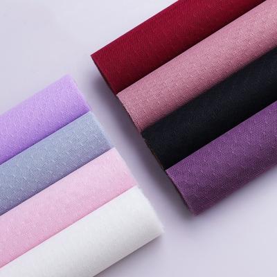 China Waterproof South Korea Imports Flower Dot Gauze Florist Mesh Fancy Paper Yarn Bouquet Wrapping Mesh for sale