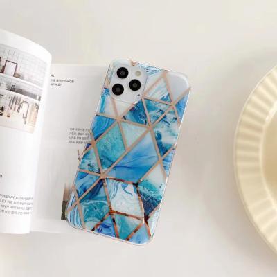 China Luxury Shockproof Printed Gold Cell Phone Cover For iPhone 11 12 Geometric Marble Stripe 13 Phone Case for sale