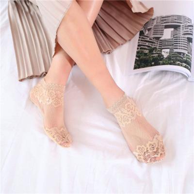 China Manzi Viable Japanese Lace Ladies Thin Ankle Socks Girls Ruffle Socks Mesh Cotton Bottom Short Socks Hollow for sale