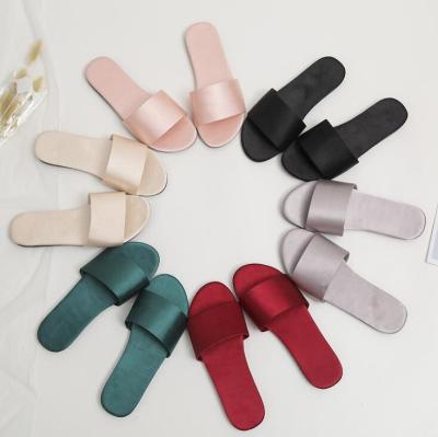 China Custom Logo New Style Silk Satin Women's Fashion Trend Fashion Slippers Flat Slippers For Wedding for sale