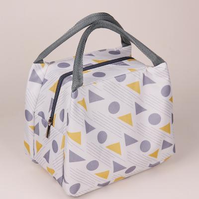 China Factory Customized Waterproof Logo 600D Oxford Cloth Geometric Print Cute Lunch Bag For Kids Women for sale