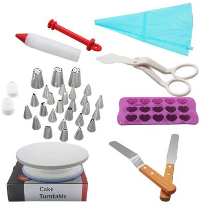 China RAYBIN Tools Accessories Stainless Steel Viable Baking Decorating Mouth 70 Piece Set Cream Cake Decorating Baking Set for sale