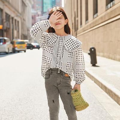 China 2021 Viable White Floral Autumn Sweet Girl Long Sleeve Shirt With Ruffle Collar 4-10T for sale