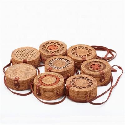 China Vietnam NATIONAL Straw Round Shape Ladies Handbag Rattan Bag Wholesale for sale