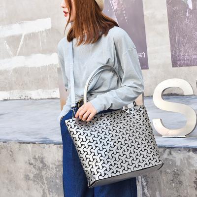 China New Large Capacity Tote Bag Fashion Multifunctional Japan Brand Geometric Purse Ladies Cross - Body Shoulder Bag for sale