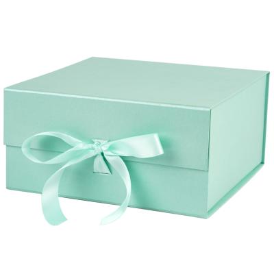 China Recyclable in common non woven foldable gift boxes 20*20*10cm ribbon storage box regalo de caja de cart n Para birthday gift box for sale