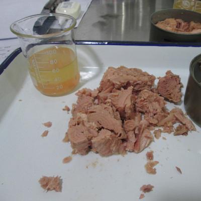 China Canned chunk of tuna in 10% oil and 50%oil 170/120g for sale