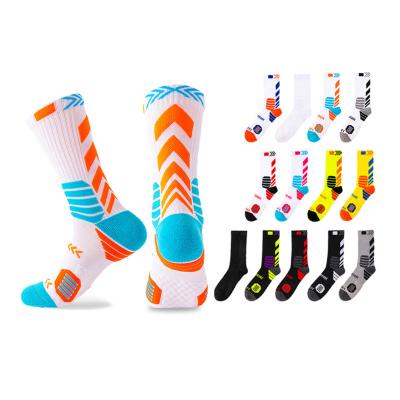 China Yili Fashion Design Men's Custom Logo Sports Socks Breathable Custom Casual Socks 100% Cotton Sports Socks for sale