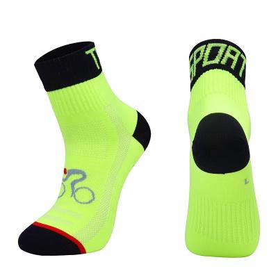 China Breathable Yili custom design ankle sport socks nylon cycling sports for men with low logo moq custom socks for sale