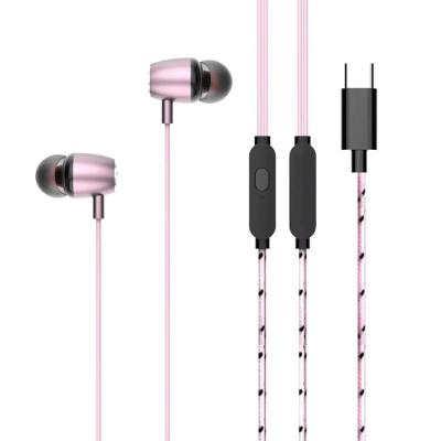 China Fashion Amazon Hot Selling Sports Metal Bass High-Fidelity Noise-Canceling Stereo Headphones Wired Earbuds Headphones With Microphone for sale