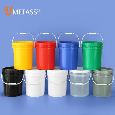 China Paint 1L-50L 5Gallon PP Food Grade Plastic Paint Bucket With Lids Handle 20 Liter Pail Barrel for sale